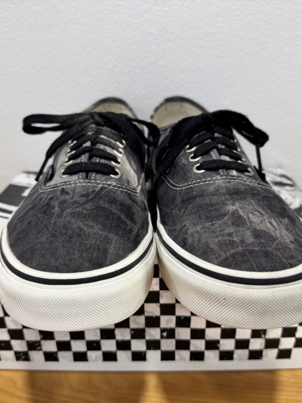 Vans - Charcoal Tie Dye Authentic Shoe